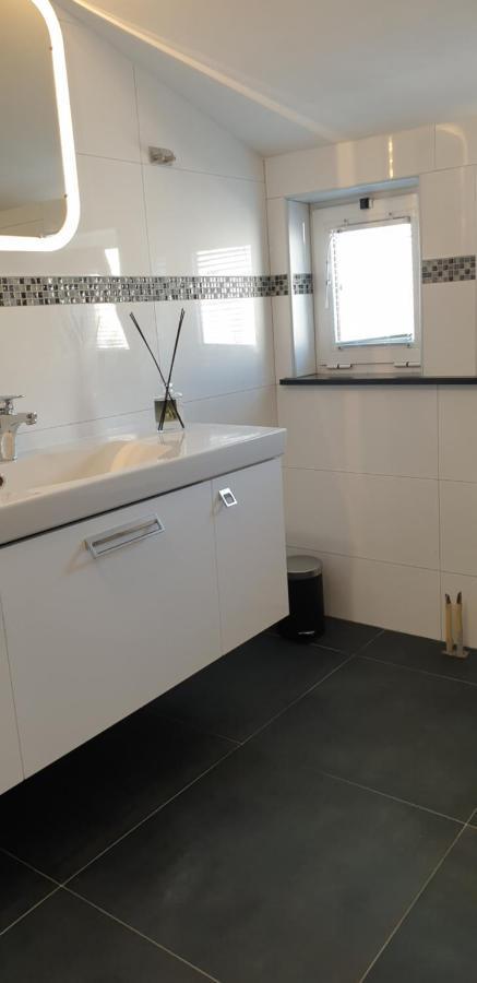 Apartment Antonio Biograd Na Moru Exteriör bild