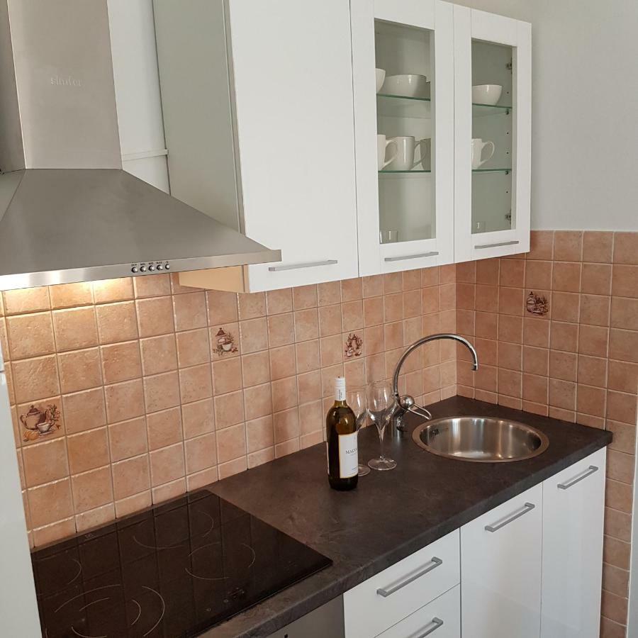 Apartment Antonio Biograd Na Moru Exteriör bild